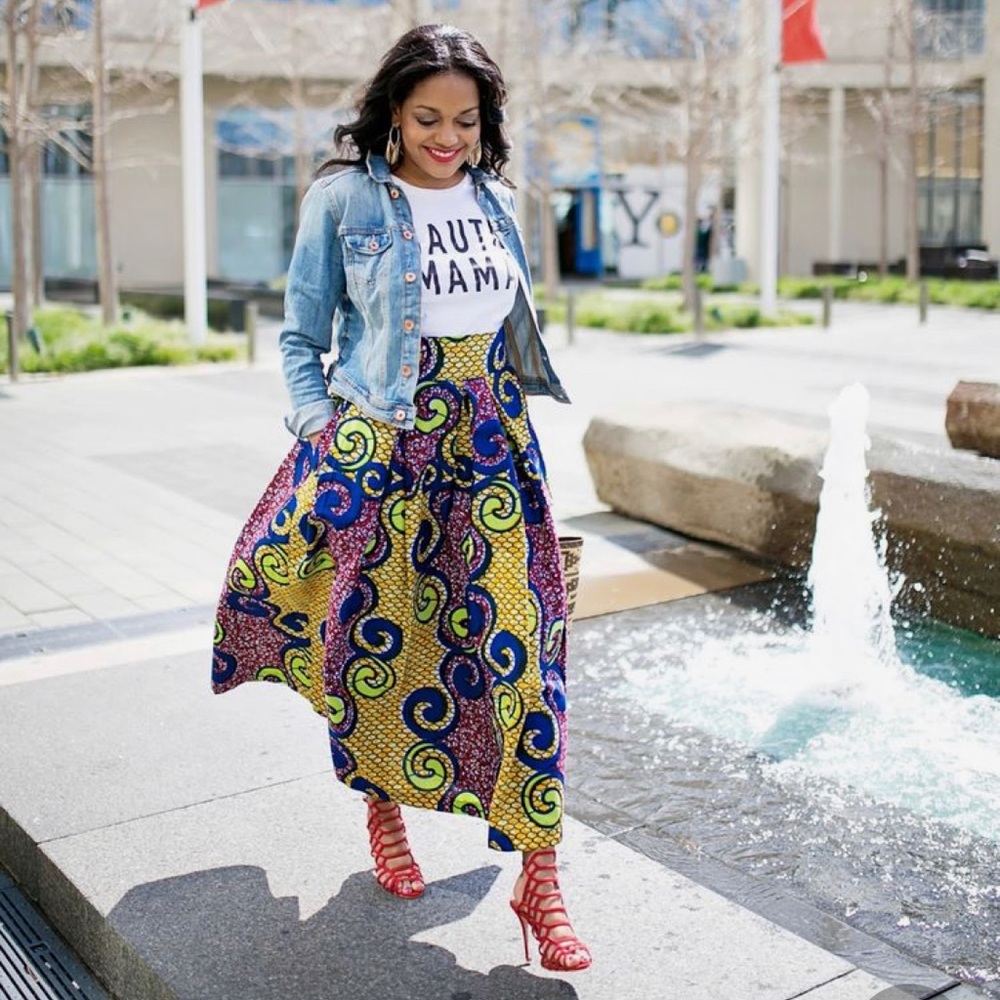 Bold printed midi skirt.